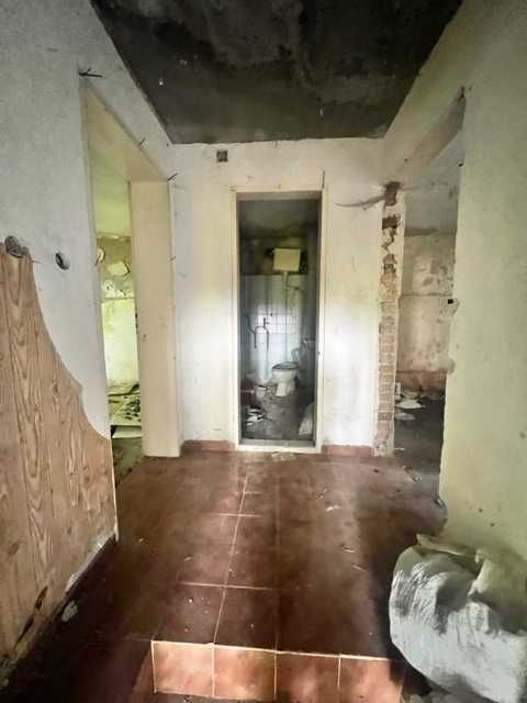 Продава се Къща в Асеновград - 651 кв.м за 59 €/кв.м - Снимка #12