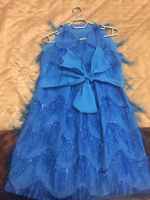 Вечернее женское платье