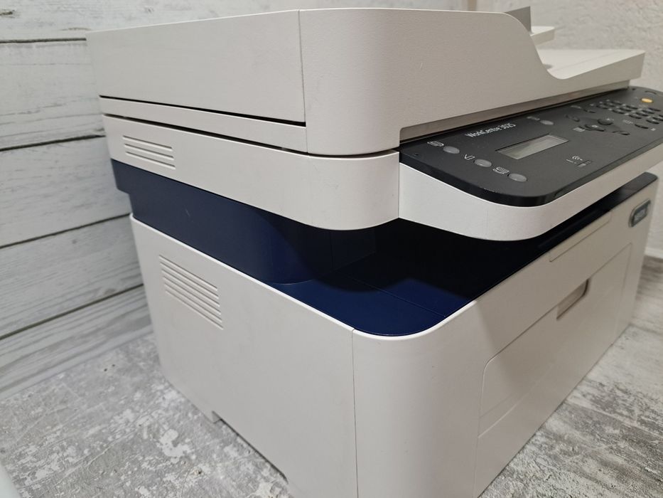Продам МФУ принтер 3в1 XEROX 3025NI  (идеал)