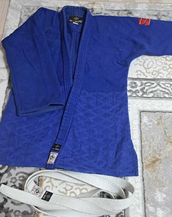 кимоно для дзюдо