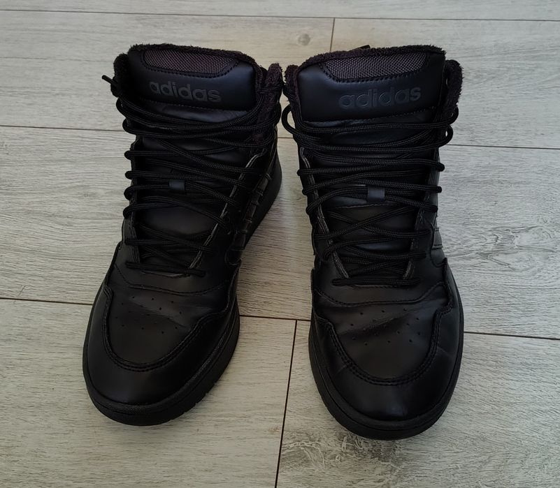 Adidași gheată Adidas mărimea 40,5
