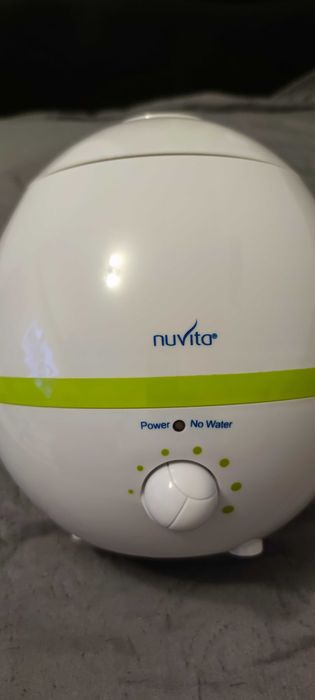 Umidificator cu ultrasunete si ionizare argint Nuvita 1822 Arisana