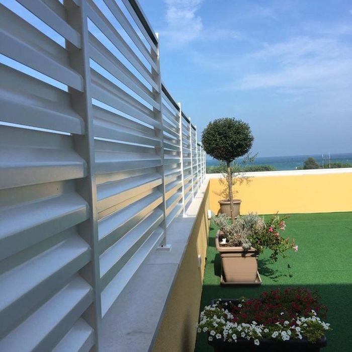 Заборы жалюзи из металла. Design.Metall