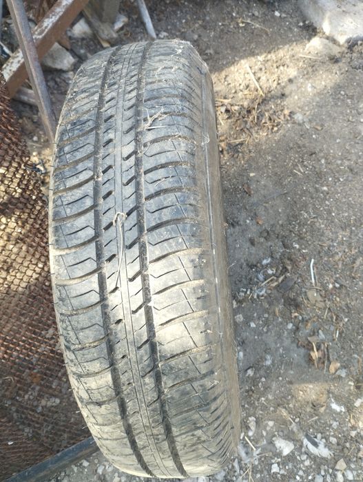 Желез ни джанти за автомобил