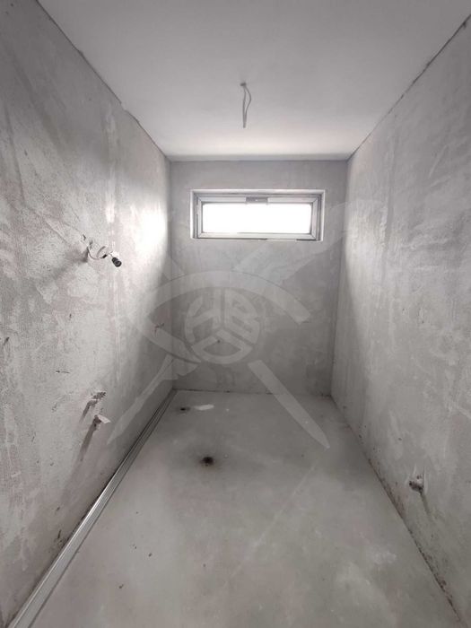 Продава се Многостаен апартамент в Варна, Бриз - 179 кв.м за 2163 €/кв.м - Снимка #4