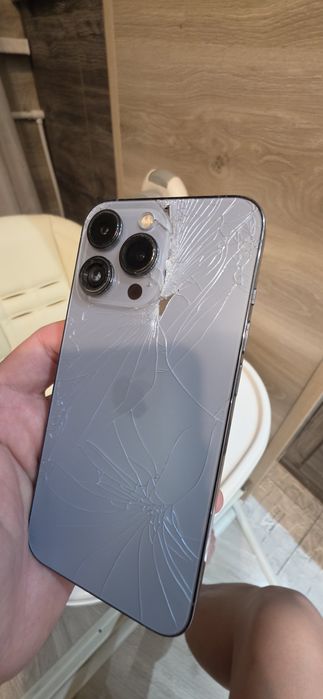 Iphone 13 pro 128 gb.