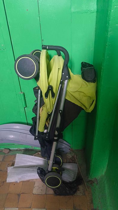 Коляска прогулочная детская