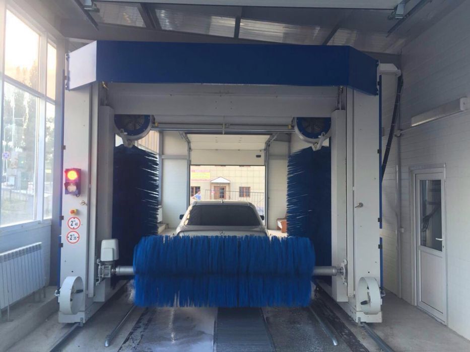 Робот автомойка