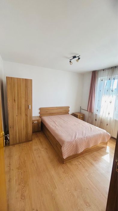 Inchiriez apartament 2 camere