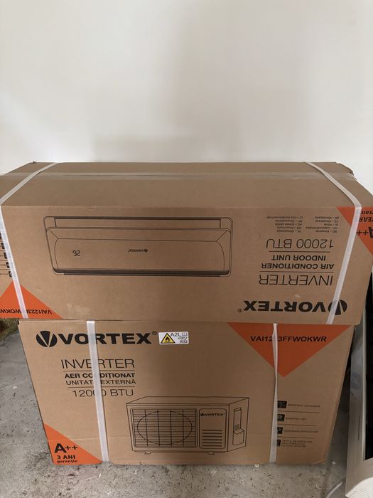 Aer conditionat, 12000 BTU Wi-Fi 4D Air, Functie incalzire, Dezumidificare, Inverter, iFeel