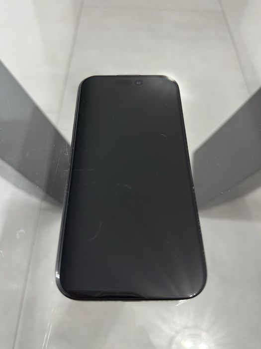 iPhone 16 black 128Gb • baterie 89% • neverlocked