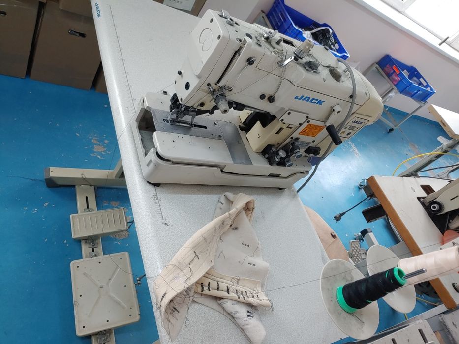 Тикув машиналарини жуда сифатли ремонт ва настройка килиш хизмати