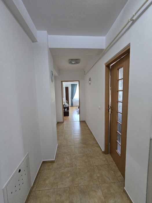 Închiriez apartament 2 CD G Enescu