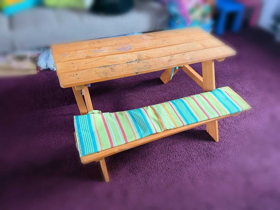 Masuta cu bancute  si pernute lemn copii / masa bancuta lemn