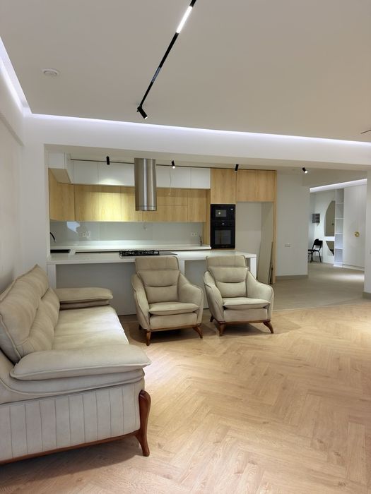 Ягона Дарча  Новостройка  3 хона  175м²