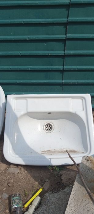 Умывальник продам