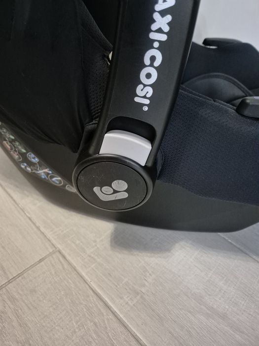 Столче за кола "maxi cosi"