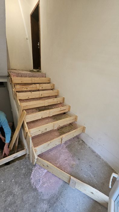 Майстори за Вашата баня и дом: Плочки, Камък, Первази – Бързо и Чисто!