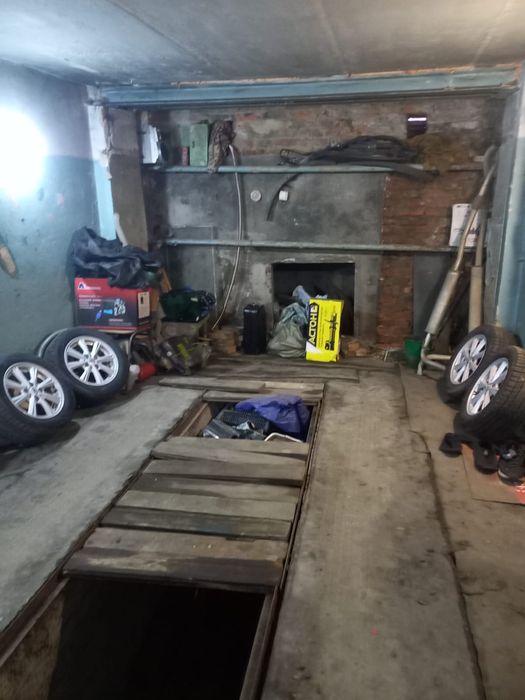 Продам гараж в  районе м-на Чайка