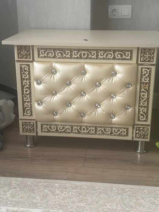 Продаем Сандык в отличном состояние