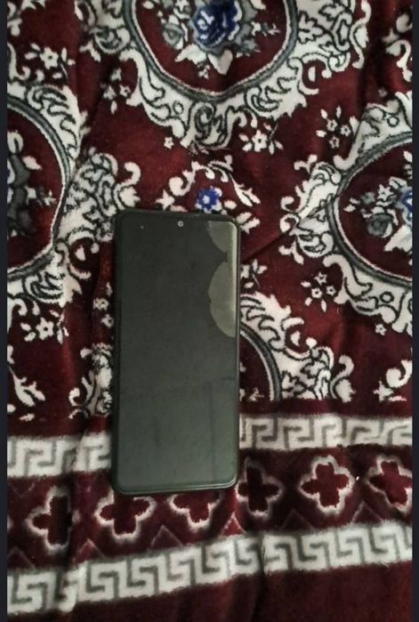 Телефон Redmi 128 gb