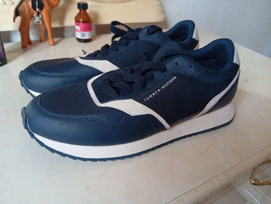 Кроссовки Tommy Hilfiger