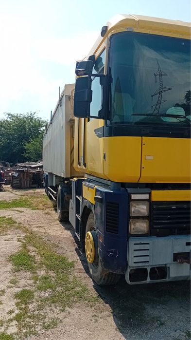 Vând ansamblu Renault Magnum + semiremorcă cereale 65 m³ - Gata de lucru