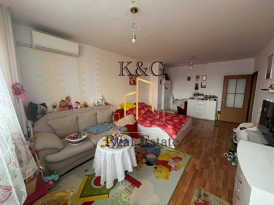 Продава се Тристаен апартамент в Разград, Варош - 92 кв.м за 1331 €/кв.м - Снимка #1