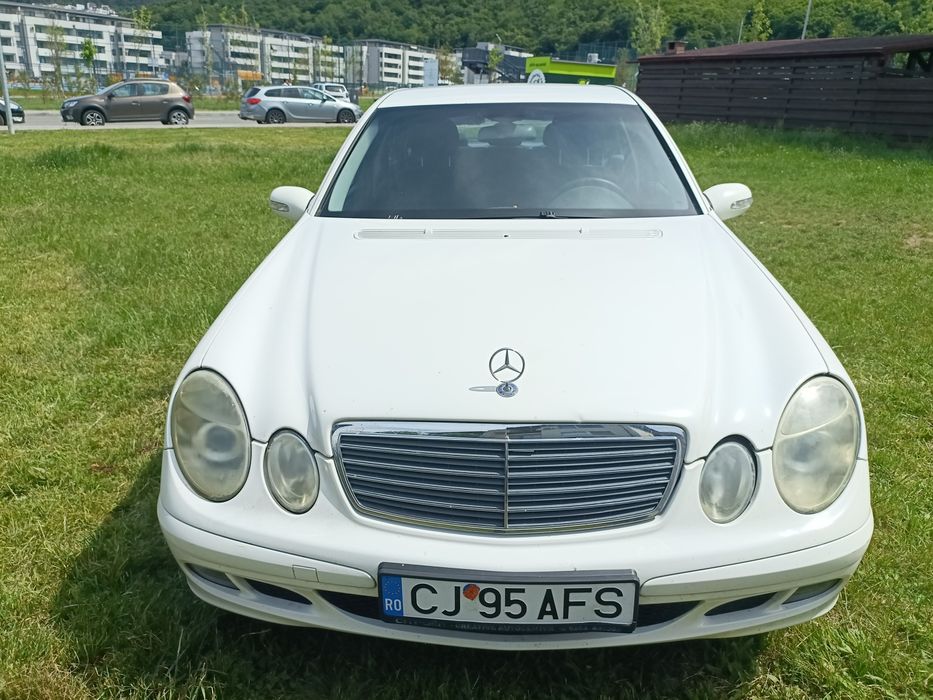 Vand Mercedes E220 an 2005