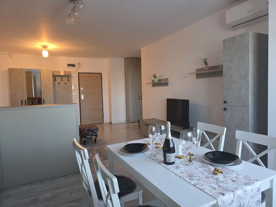 Închiriez apartament 2 camere proprietar