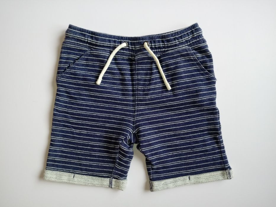 Къси летни панталонки за момче, 116 см