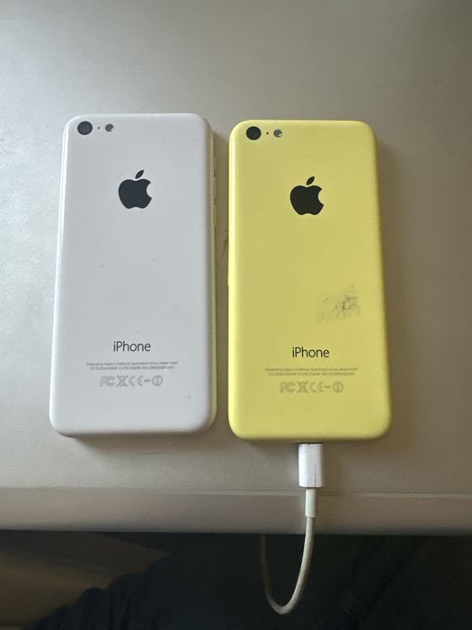 iph  5c ,32 gb alb si galben