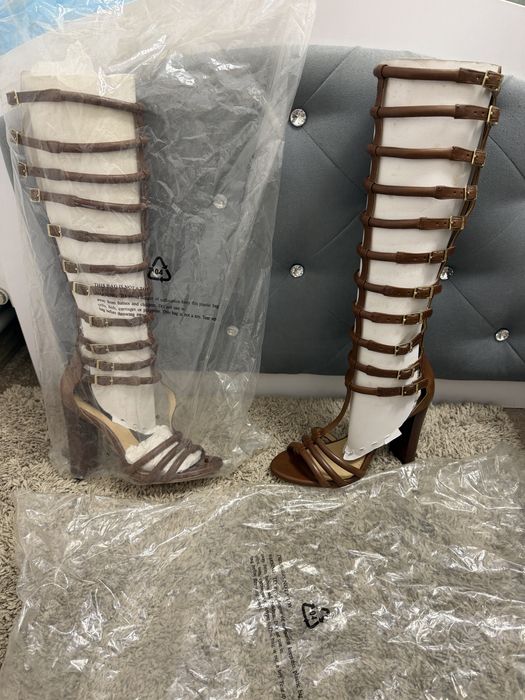 rachel zoe - Moda si frumusete | OLX.ro