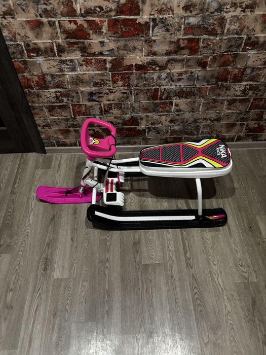 Продам снегокат.