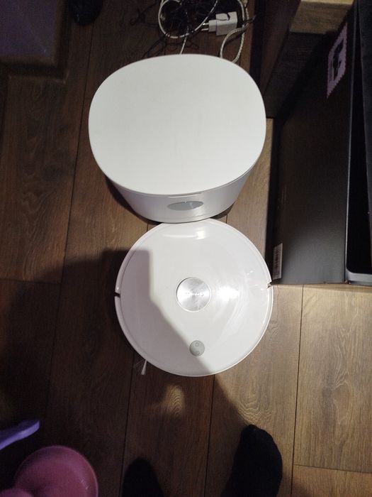 Прахосмукачка робот