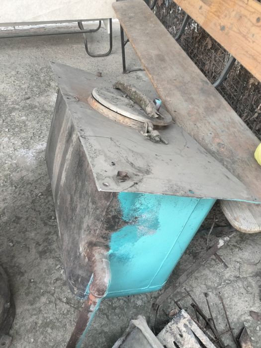 Продам бу бак для воды из нержавеющей стали на 150 литров