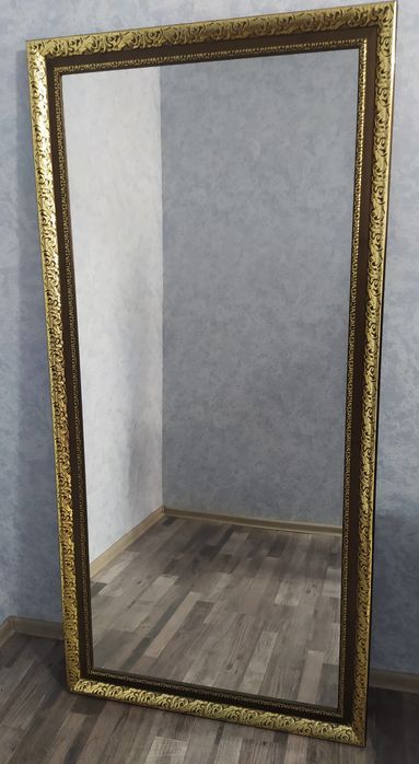 Зеркало в багете. KASPI Red есть