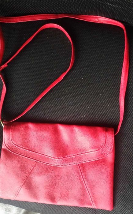 Малка дамска чанта