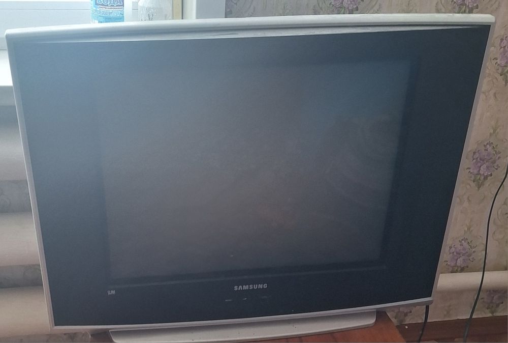 Продам телевизор.