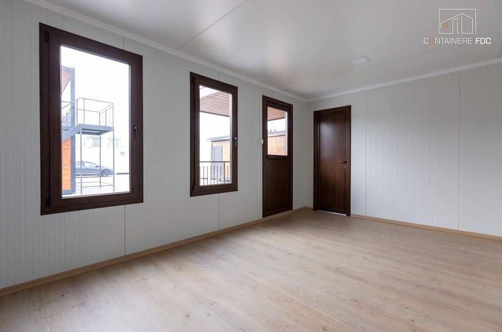 Vand container tip fast-food