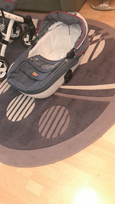 Vând Cărucior bebe Krausman