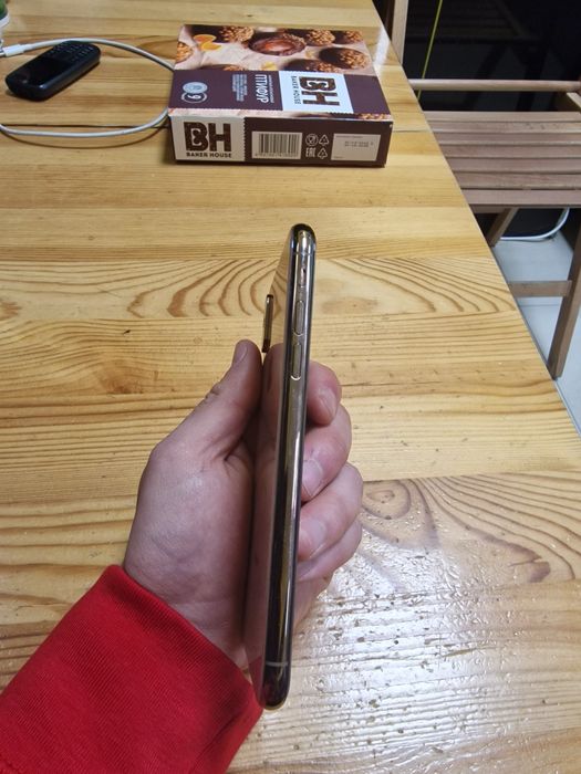 Iphone xs gold 256gb