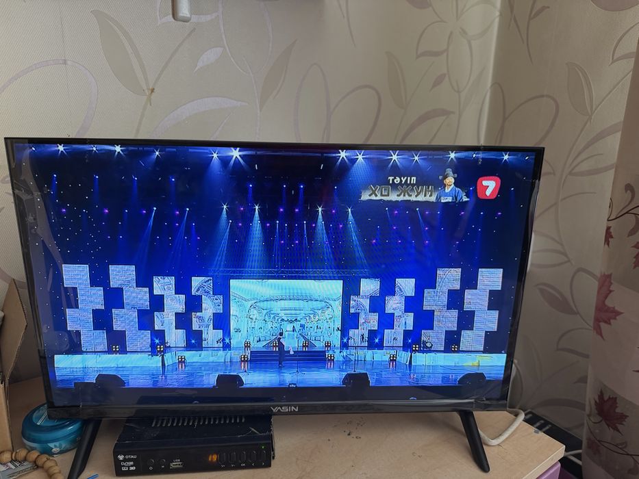 Продам телевизор
