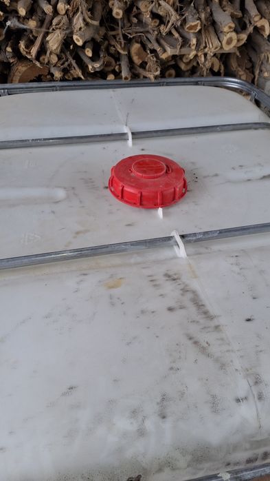 Evro bochka sotiladi 2 dona ichi tozza