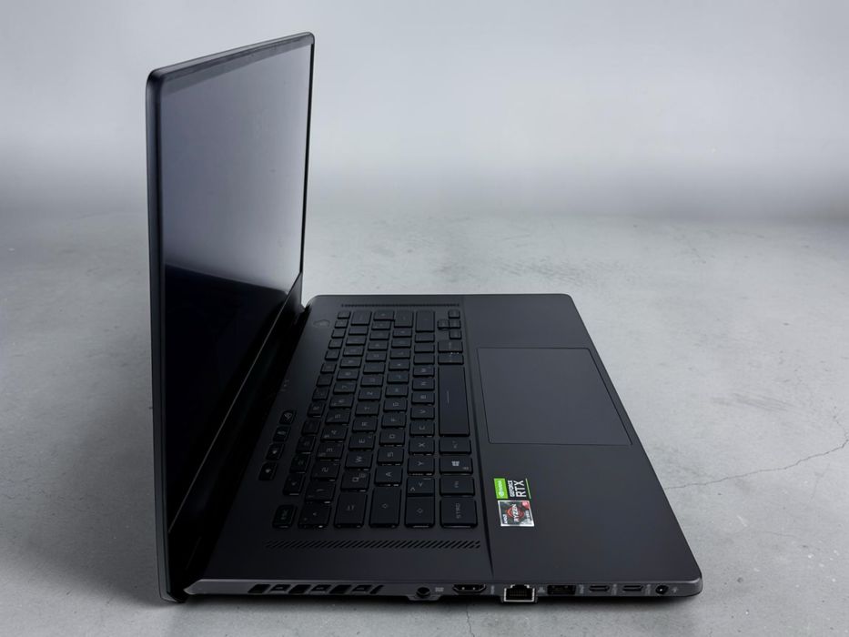 ASUS ROG Zephyrus G15 15" QHD 165Hz Ryzen 9 5900HS 16GB 1TB SSD RTX 3070 Перфектен! Гаранция!