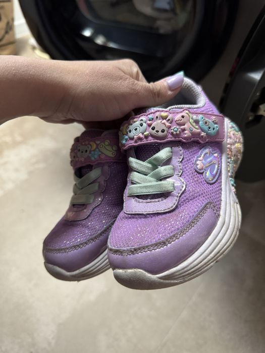 Adidasi Skechers marime 26