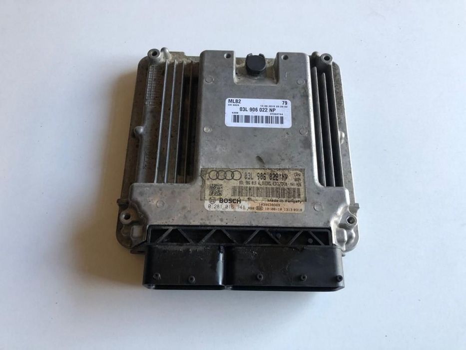 Calculator motor ecu Audi A5 (2007-2011) [8T3] 2.0 tdi CAHA 03L906022NP