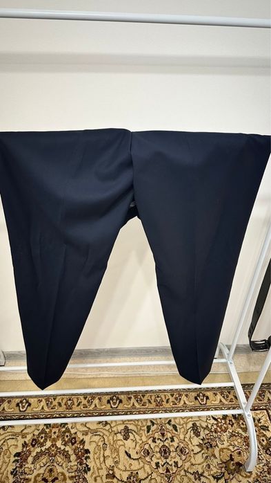 Продам школьные брюки Glassman размер 54