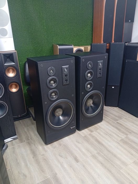 Тонколони Infinity SM-152