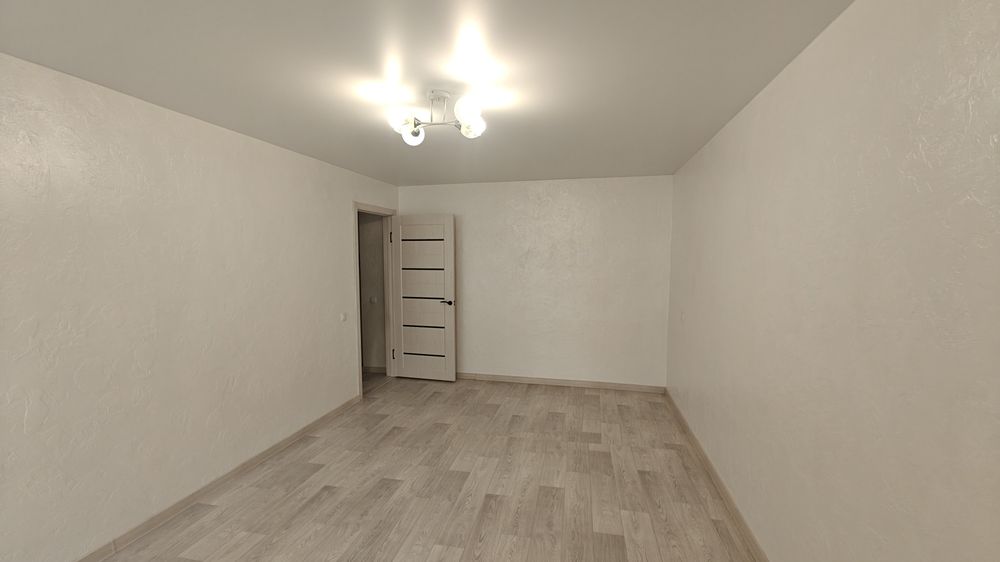 Однушка улучш.пл. 4 район